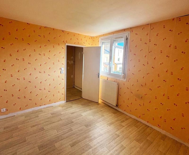 Maison - 97 m² - 5 pièces