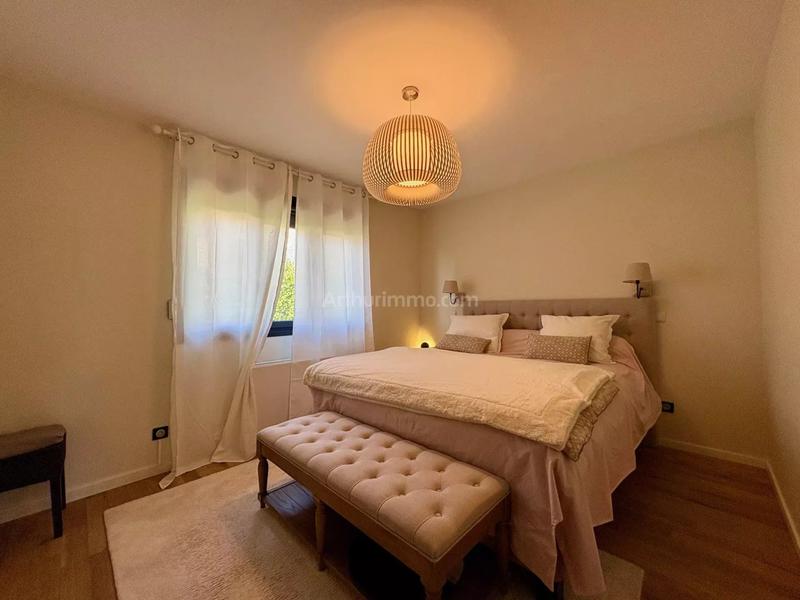 Maison - 143 m² - 5 pièces