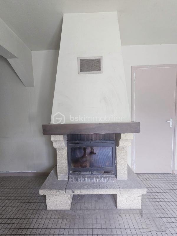 Maison traditionnelle - 92 m² - 5 pièces