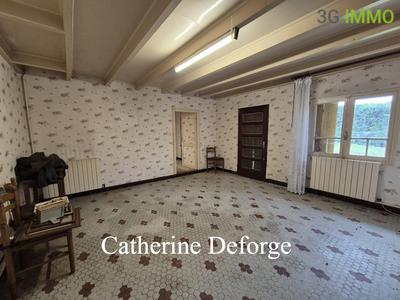 Maison - 180 m² - 10 pièces