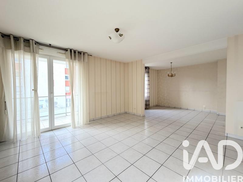 Appartement - 75 m² - 4 pièces