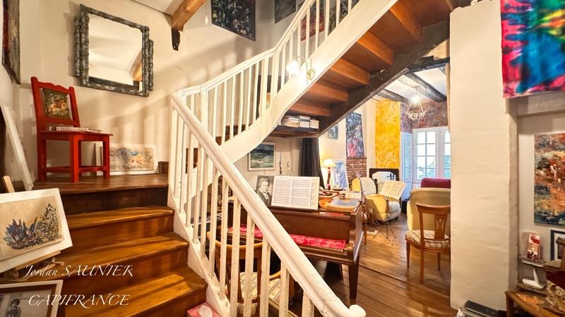 Maison traditionnelle - 110 m² - 4 pièces