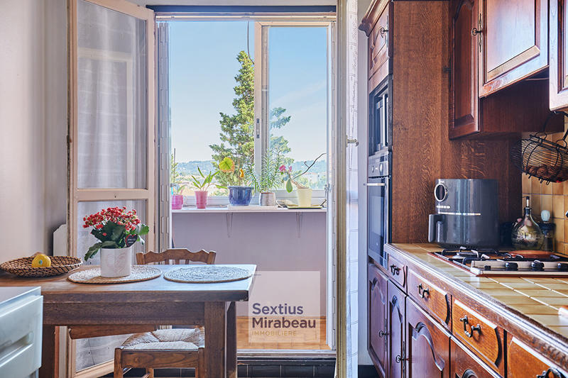 Appartement - 87 m² - 4 pièces