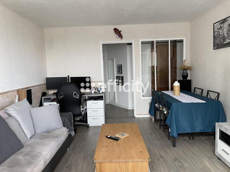 Appartement - 77 m² - 3 pièces