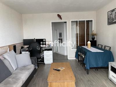 Appartement - 77 m² - 3 pièces