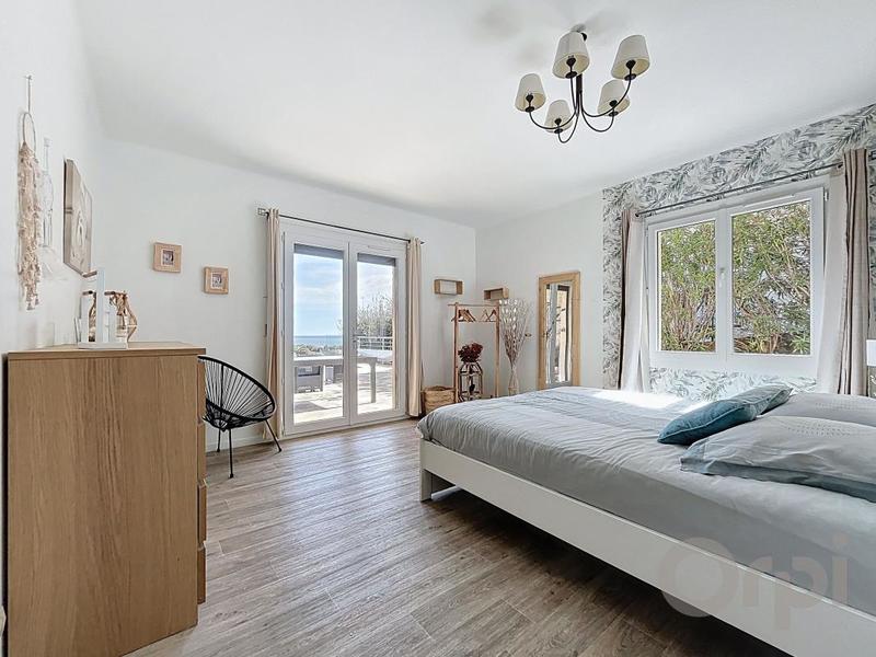 Maison - 143 m² - 5 pièces