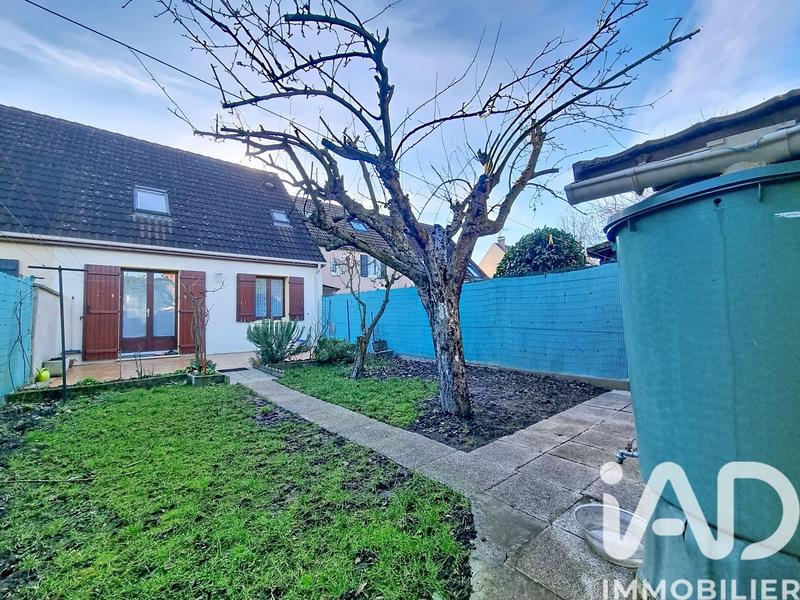 Maison - 90 m² - 5 pièces