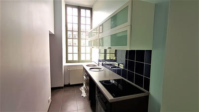 Appartement - 72 m² - 3 pièces