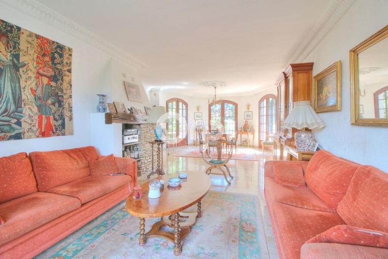 Maison - 164 m² - 6 pièces