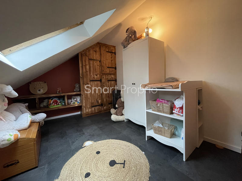 Maison - 95 m² - 5 pièces
