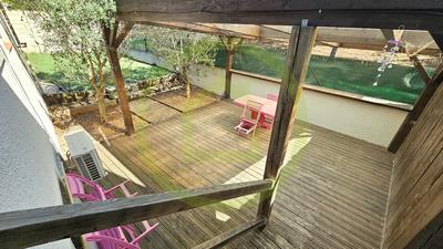 Maison - 200 m² - 8 pièces