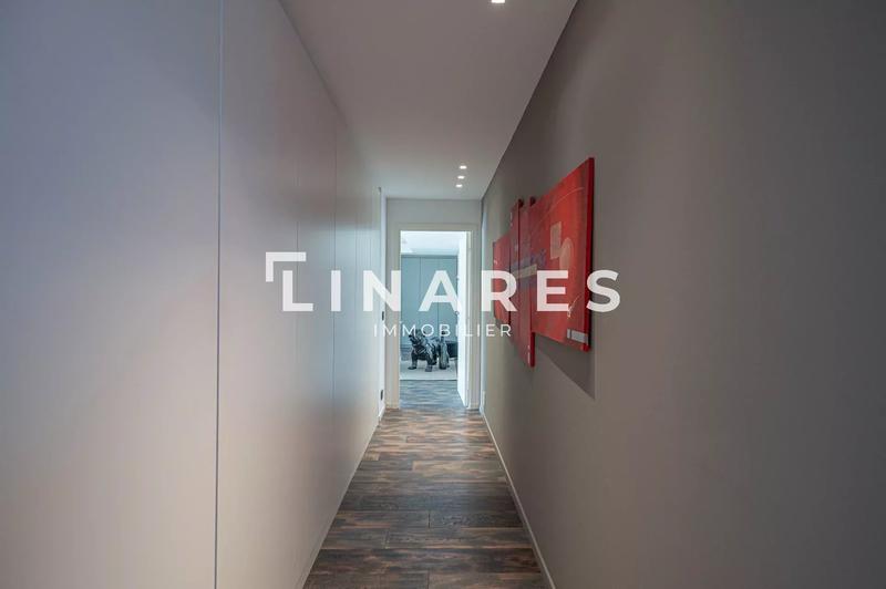 Maison - 350 m² - 4 pièces