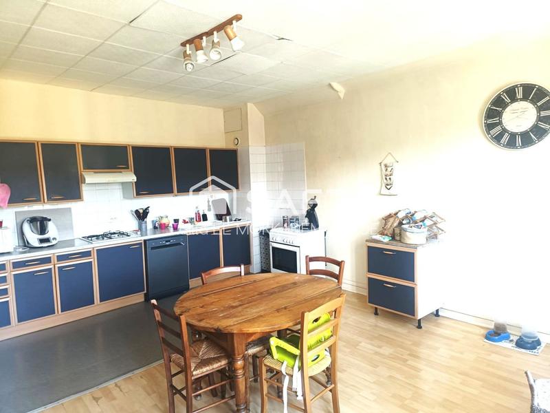 Maison - 177 m² - 7 pièces