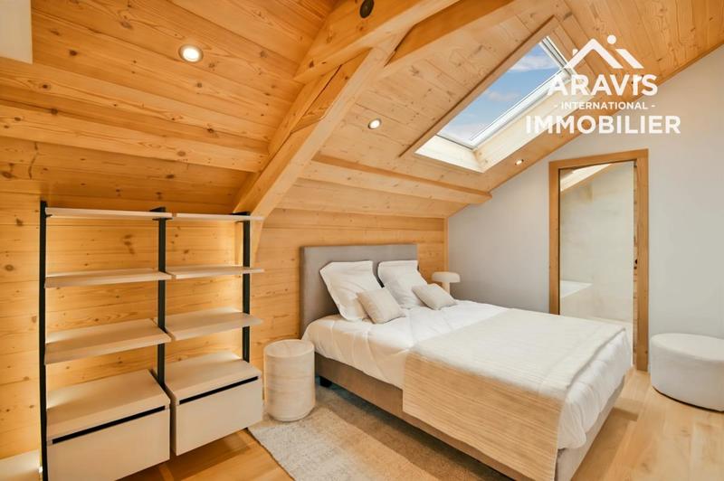 Appartement - 105 m² - 4 pièces