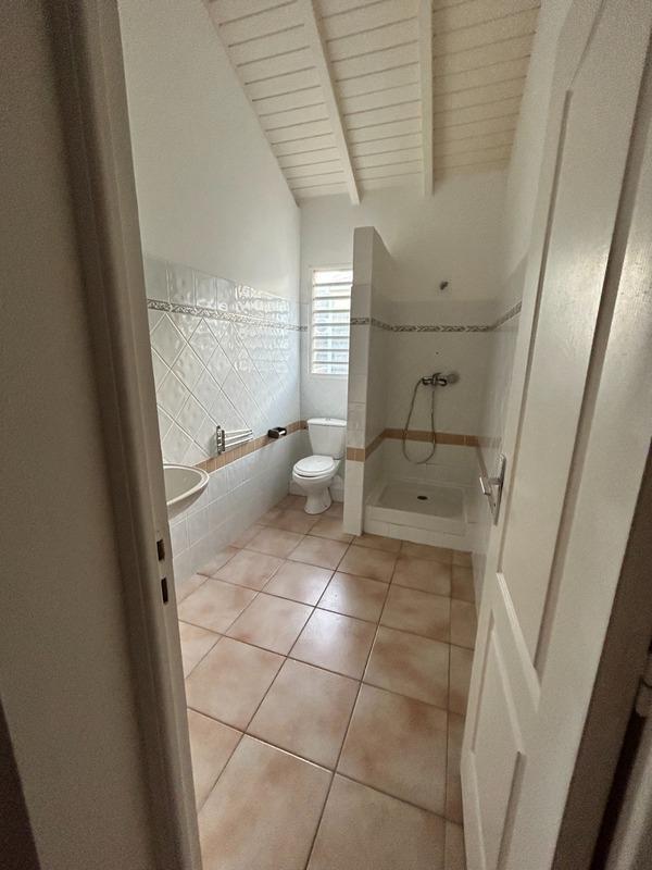 Maison - 104 m² - 6 pièces