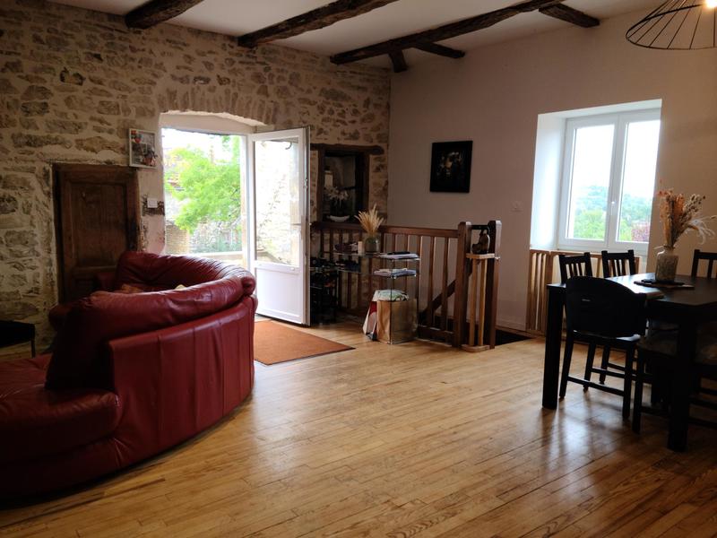 Maison - 104 m² - 6 pièces