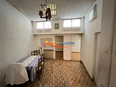 Maison - 83 m² - 6 pièces