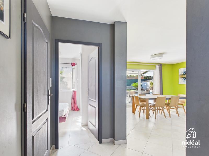 Villa - 130 m² - 5 pièces