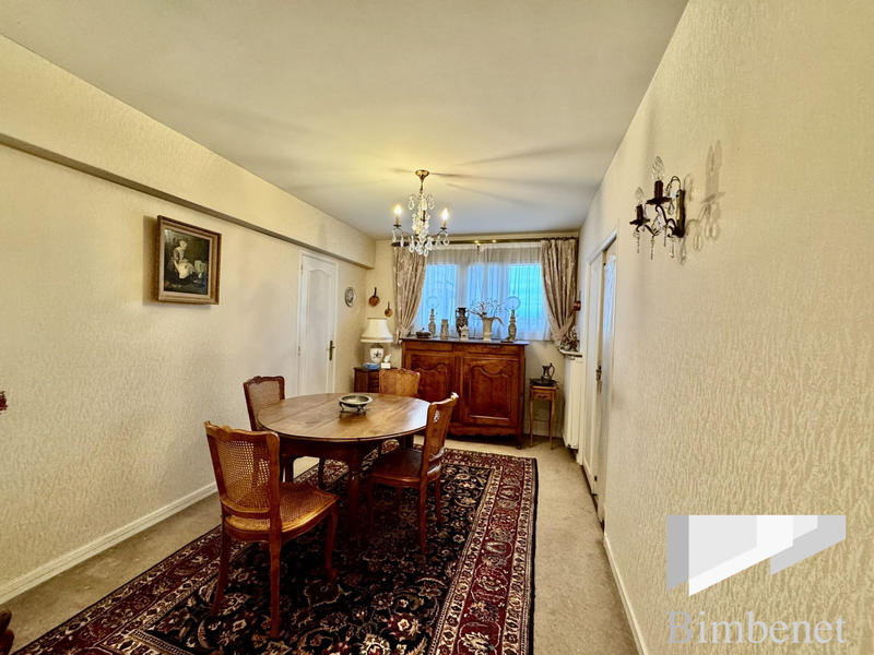 Appartement - 108 m² - 5 pièces