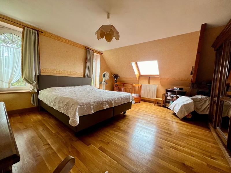 Maison - 165 m² - 5 pièces