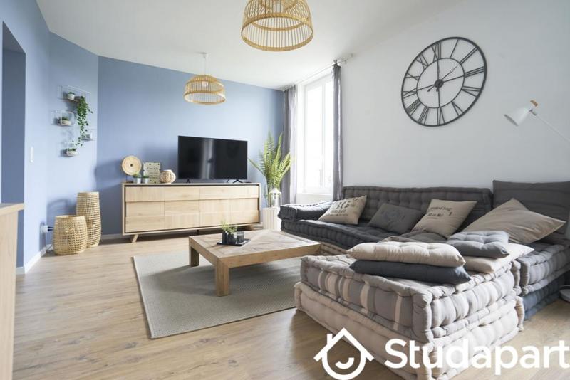 Chambre - 13 m² - 1 pièce