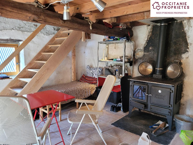 Maison - 90 m² - 5 pièces