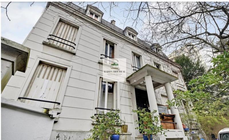 Hôtel particulier - 307 m² - 10 pièces