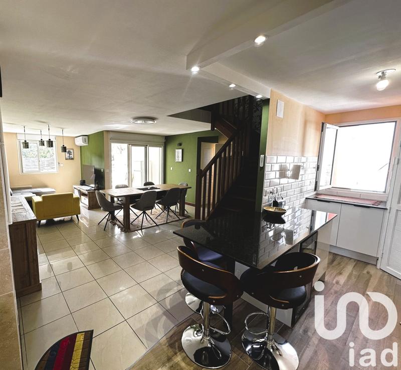 Duplex - 95 m² - 4 pièces