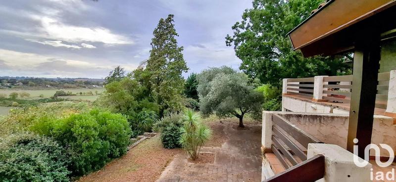 Maison de maîtres - 421 m² - 10 pièces