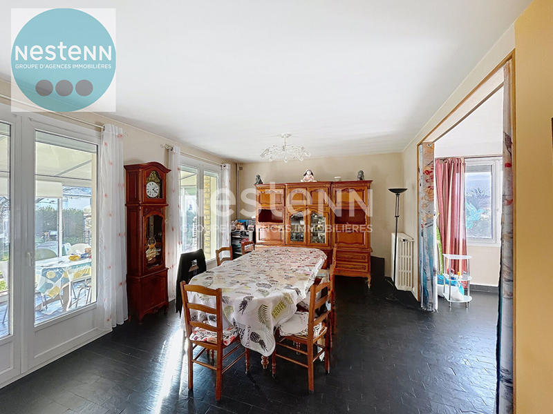 Maison - 151 m² - 8 pièces