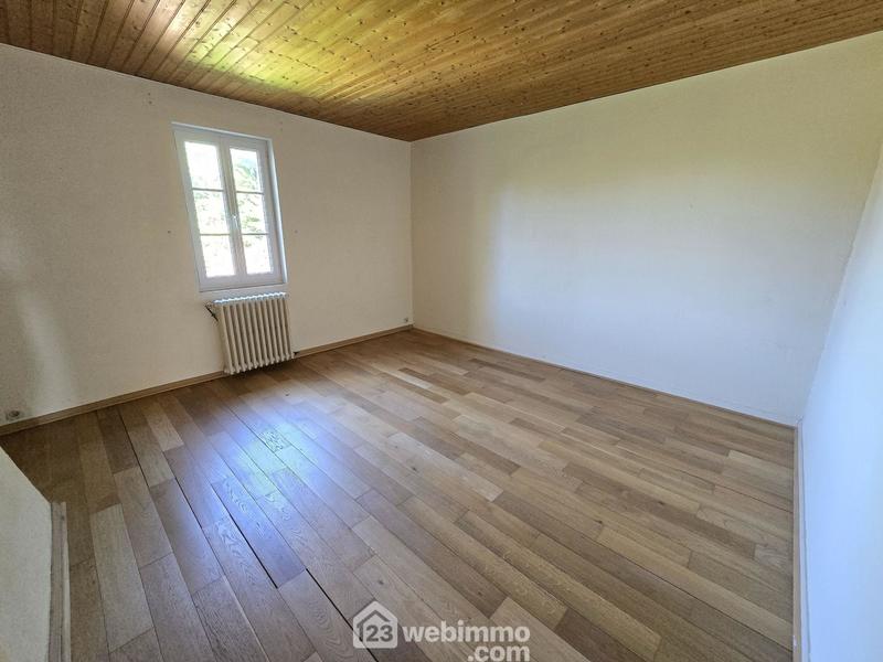 Maison - 331 m² - 10 pièces