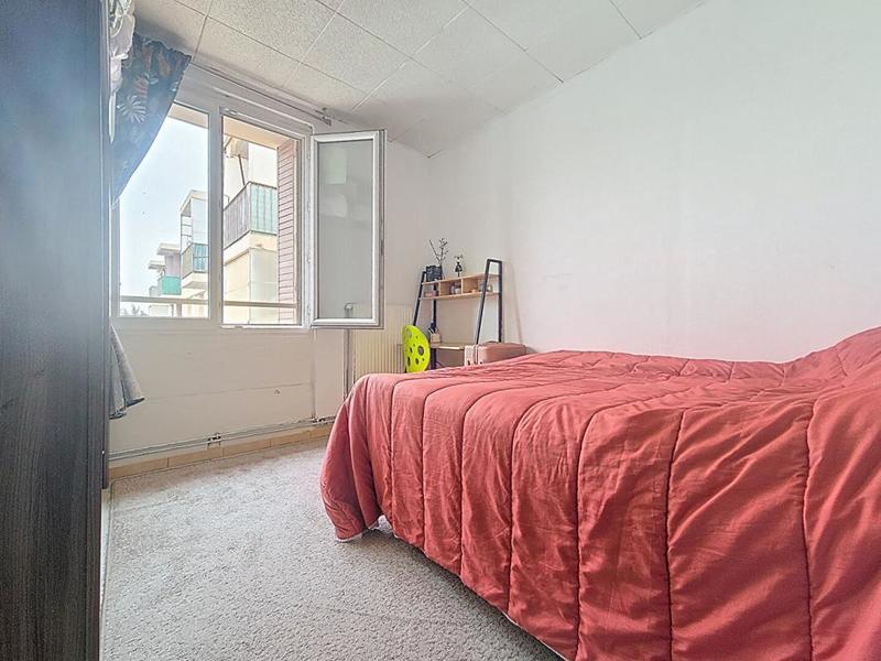 Appartement - 70 m² - 4 pièces