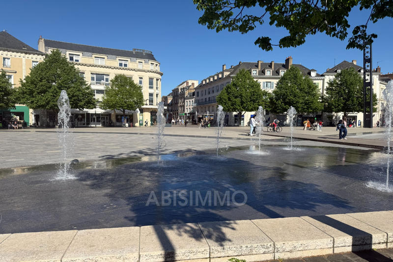 Fonds de commerce - Magasins - 127 m²