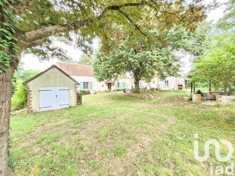 Maison - 200 m² - 11 pièces