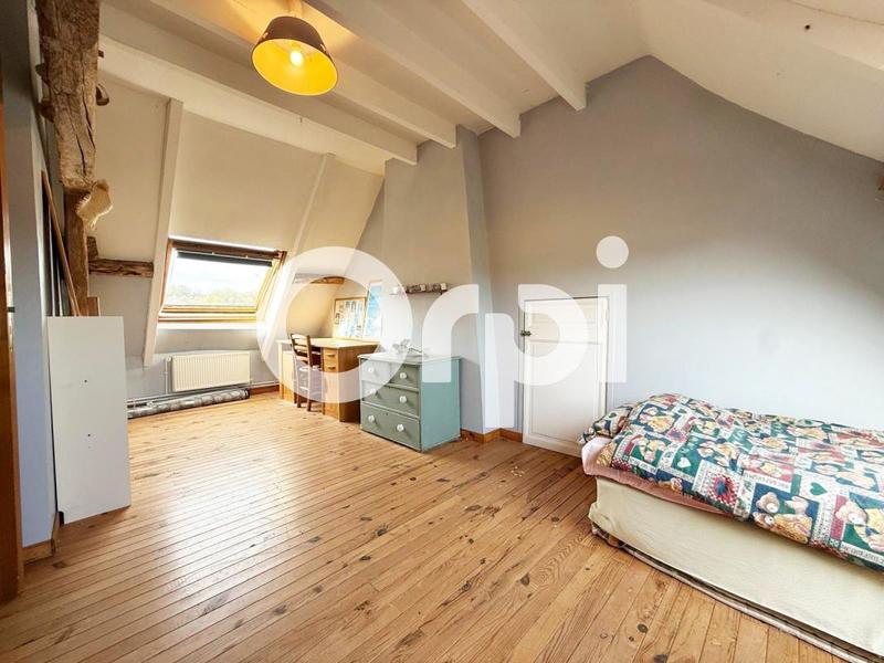 Corps de ferme - 130 m² - 6 pièces