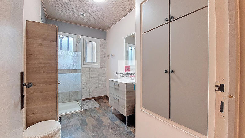 Maison - 170 m² - 6 pièces