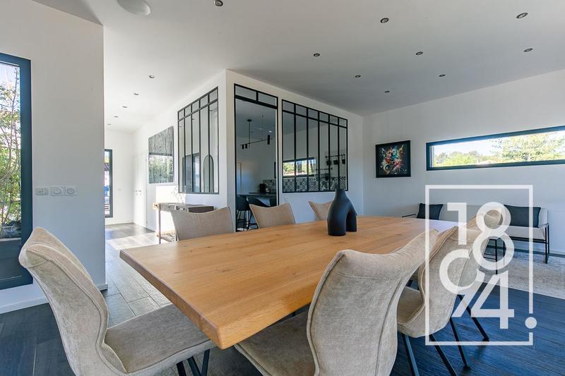 Maison - 165 m² - 4 pièces