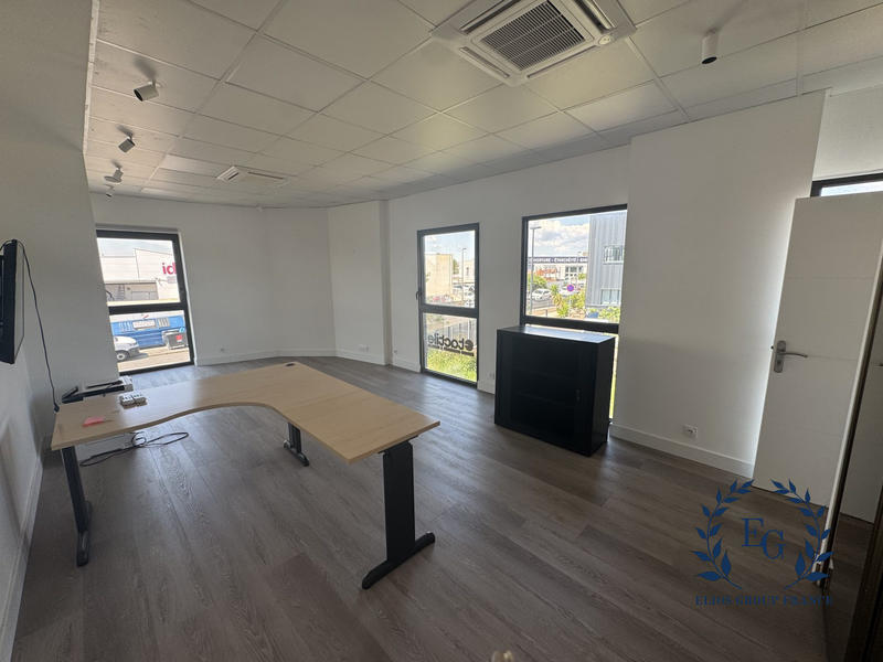 Bureau - 100 m²