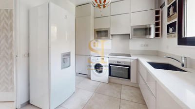 Maison - 108 m² - 6 pièces