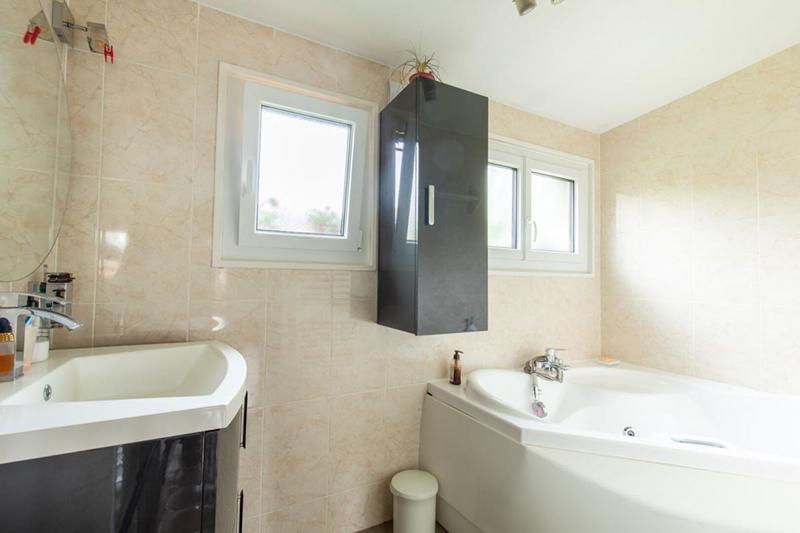 Maison - 65 m² - 3 pièces