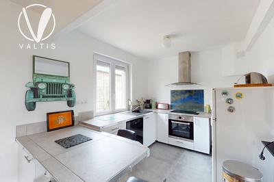 Maison - 74 m² - 4 pièces