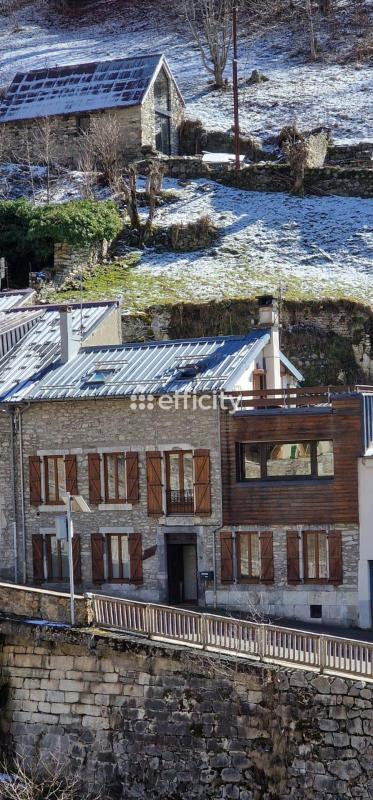 Maison - 152 m² - 6 pièces