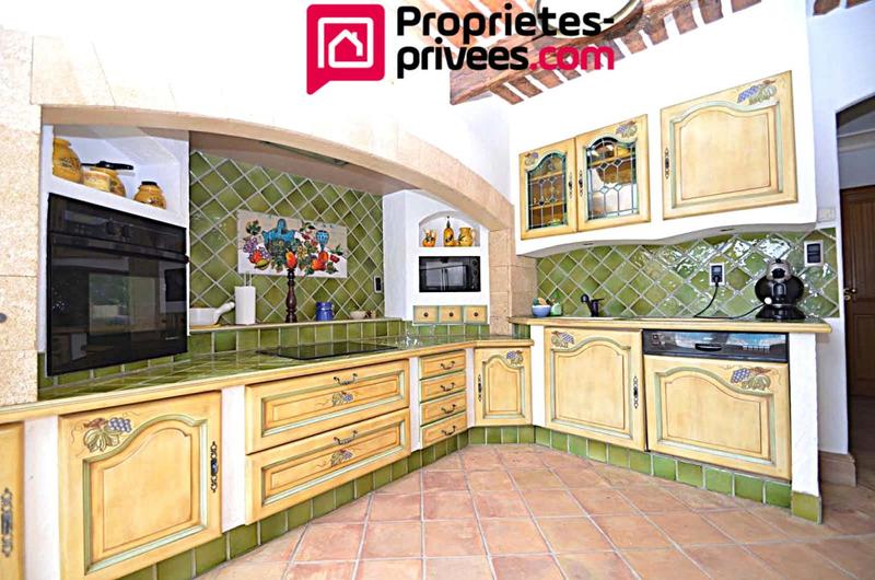 Maison - 190 m² - 7 pièces