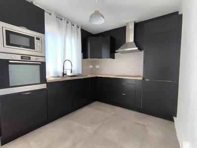 Duplex - 90 m² - 5 pièces