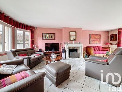 Maison - 150 m² - 7 pièces