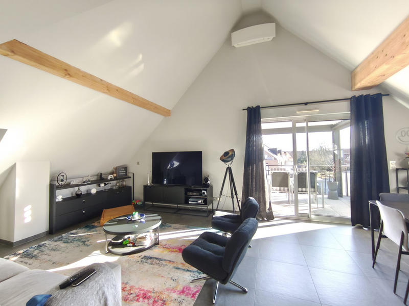 Appartement - 93 m² - 5 pièces