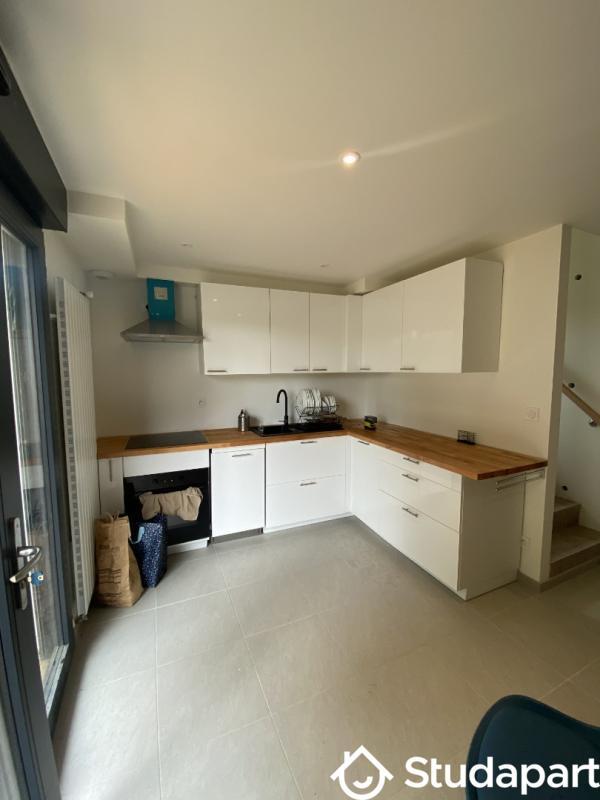 Chambre - 15 m² - 1 pièce