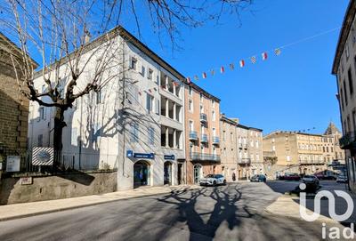 Appartement - 89 m² - 3 pièces