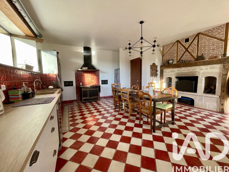 Maison de village - 262 m² - 9 pièces