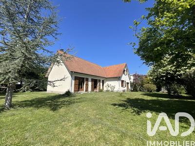Maison - 88 m² - 4 pièces